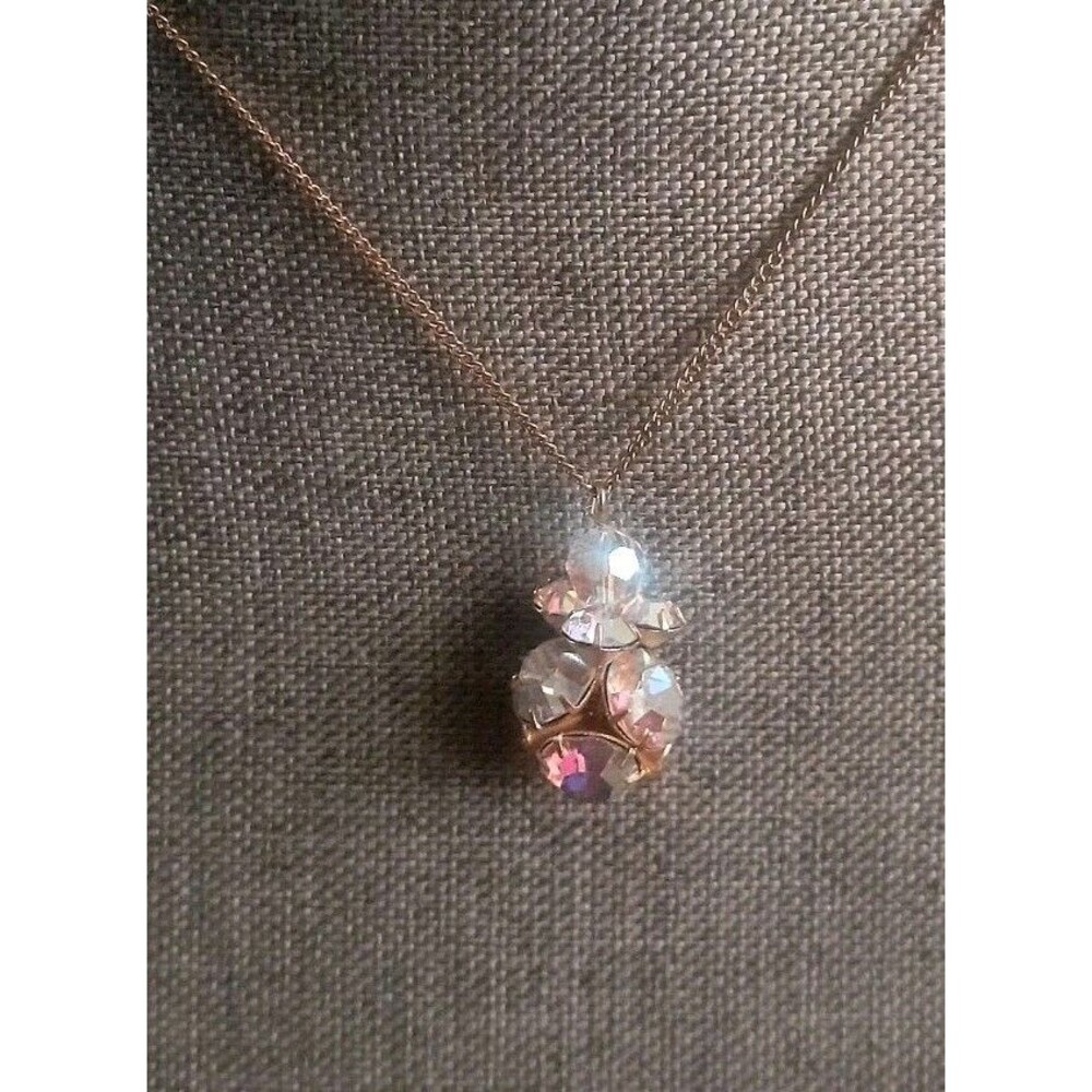 Vintage Aurora borealis Prong set Cluster Pendant Gold tone Necklace 15 In.